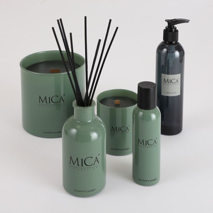 Eccentric Jungle duftserien fra Mica Decorations i grøn emballage