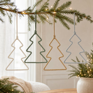 Juletre med farget tvinnet snor