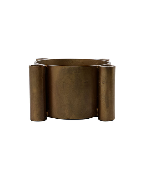Fire adventslysestaker fra House Doctor i aluminium med antikk messingfinish og fire lysholdere til kronelys