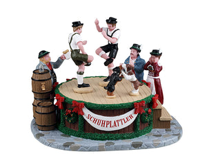Leapin' Lederhosen figur til juleby fra Lemax