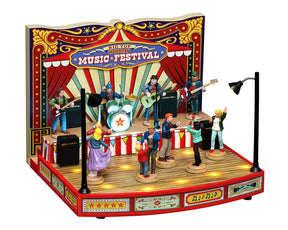 Big Top Holiday Music Festival scene til juleby fra Lemax