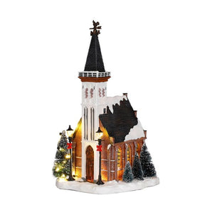 Luville kirke med højt tårn
